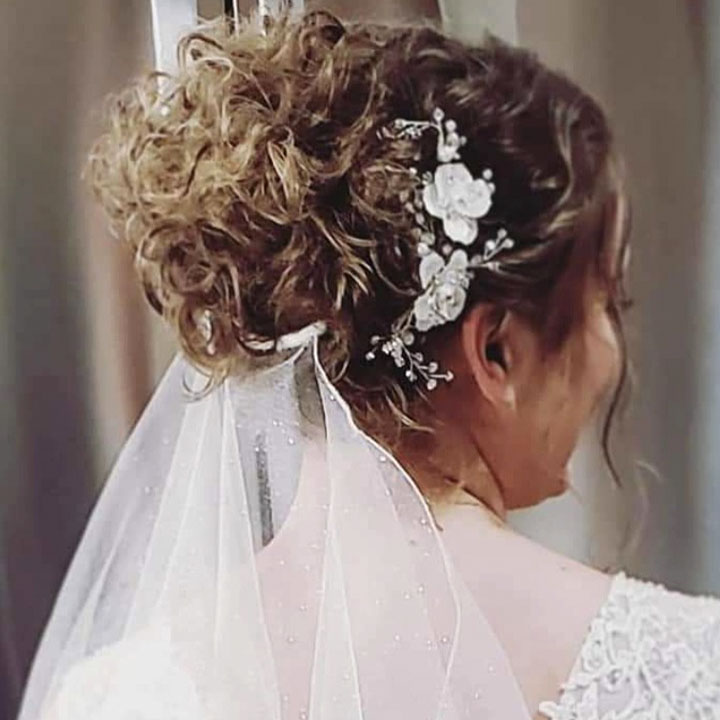 a bride's hair on the back of her head